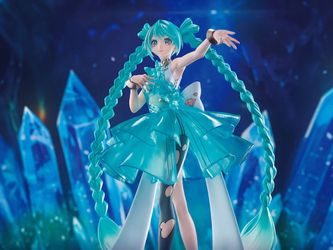 Banpresto Evolve Clearluxe Hatsune Miku Emerald Gem figure