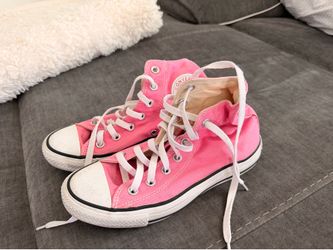 Pink converse