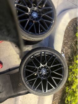 Set of 4 Lexani Lust Wheels with Tires