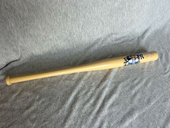 Royal’s Mini Bat