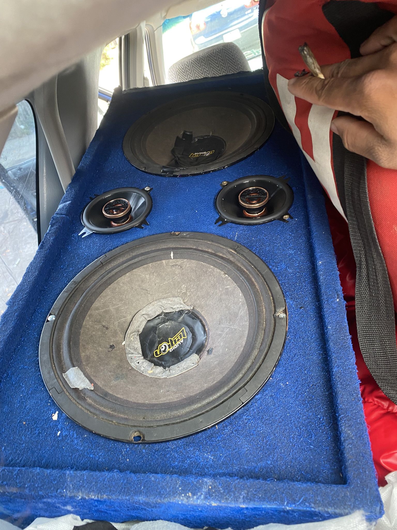 10inch Car Music Lil Beat Still Works Great Brand New Tweeters