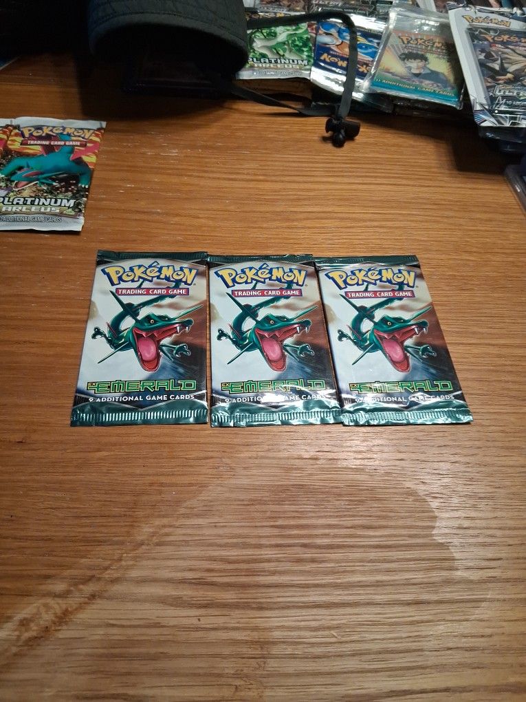 Ex Emerald Booster Pack