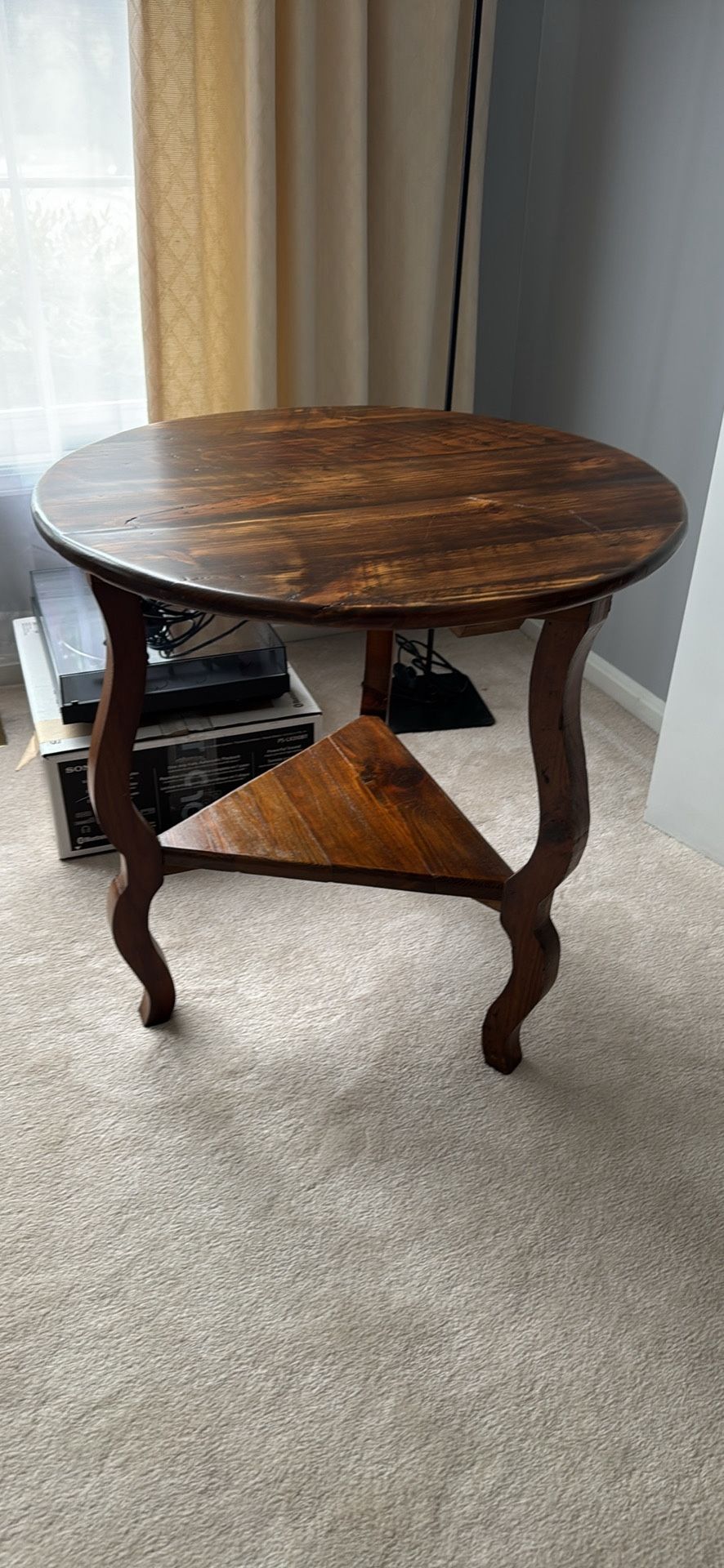 Antique Solid wood round table