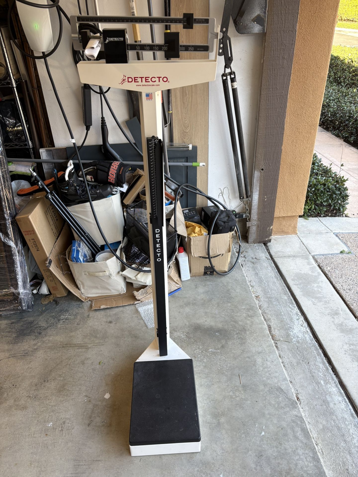 Detecto Medical Scale