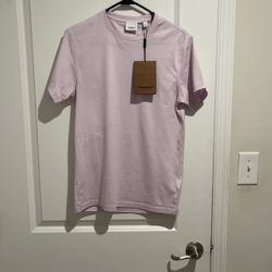 LIGHT PURPLE BURBERRY T SHIRT BRAND NEW