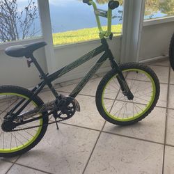 huffy child bicycle