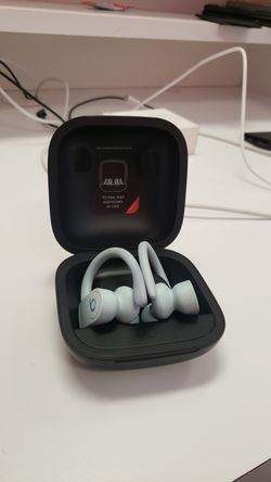 POWERBEATS PRO