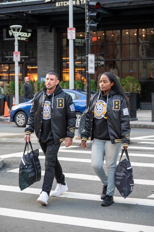 BOSTON JACKET Large  Trades Welcome