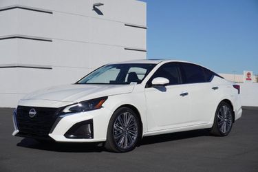 2025 Nissan Altima