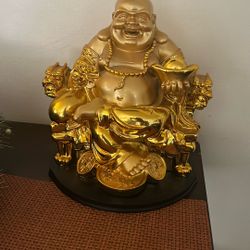 Buddha statue 