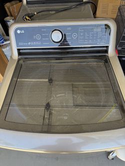 LG Washer & Electric Dryer Set - Smart WiFi, Like New, Huge Capacity!