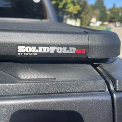 Toyota Tundra Extang Solidfold ALX