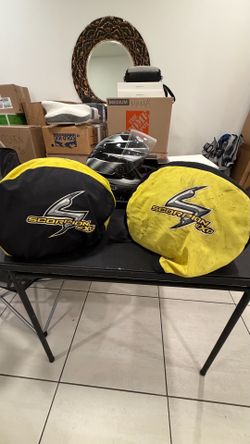2 Scorpion EXO helmets XL & medium