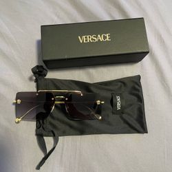 Versace Men’s sunglasses