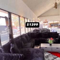 Big Sectional Corduroy Black Color NEW