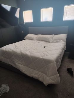 King size bed