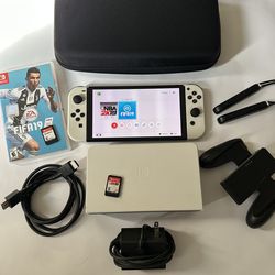 Nintendo switch OLED complete set w/ games