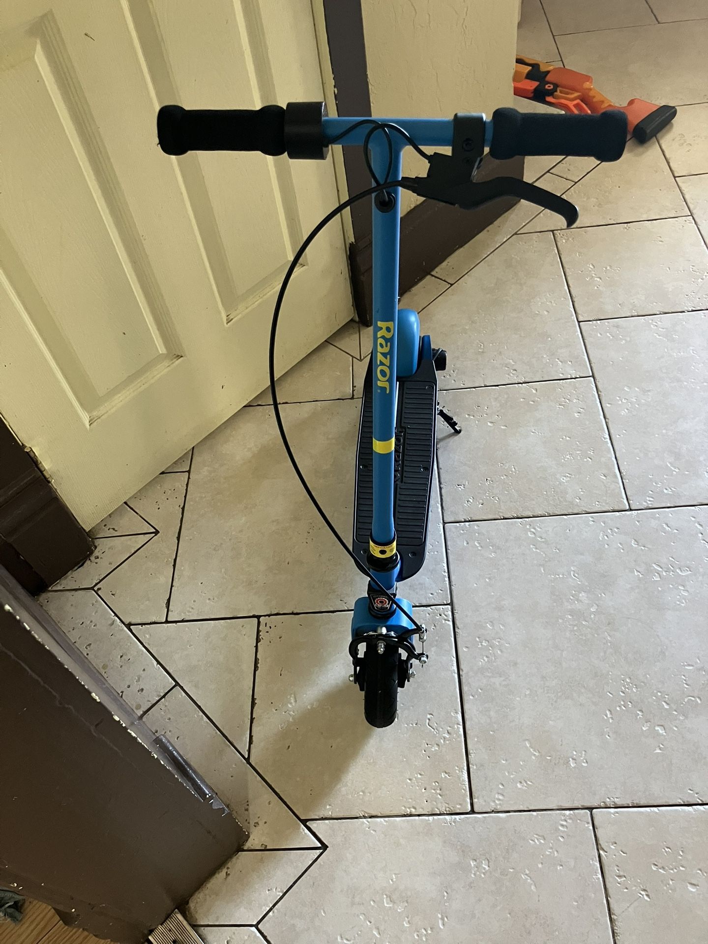 Electric Scooter E100 8+