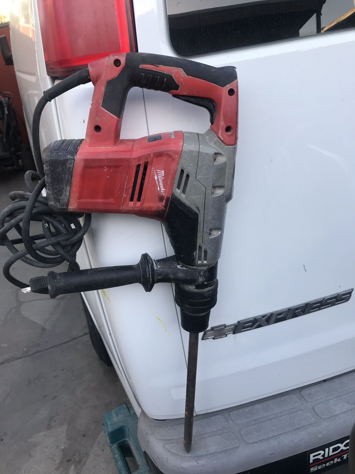 Milwaukee 531720 120v 19/16 Sds for Sale in Spring Valley, CA OfferUp