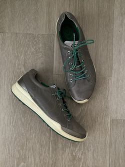 Men’s 11 11.5 Ecco Biom Motion Hybrid Classic Spikeless Leather Golf Shoes Grey with Green Laces