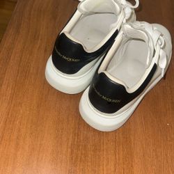 White and Black Alexander Mqueens