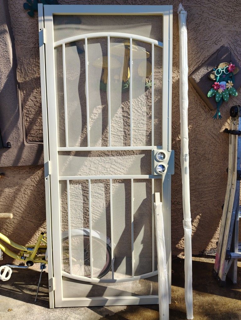 Almond Steel Security Door 32x80 | Puerta De Seguridad