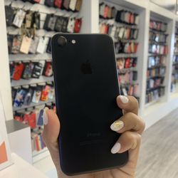 iPhone 7 Unlocked 3 Months Warranty 