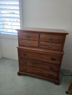 WOOD OAK DRESSER WITH DEEP DRAWERS