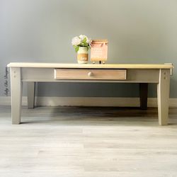 Beautiful Coffee Table With Drawer