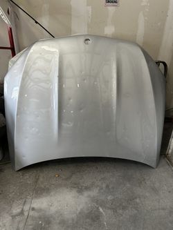 2020 Mercedes GLA 350 Hood
