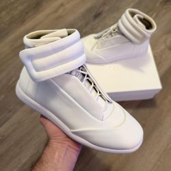 maison margiela futures