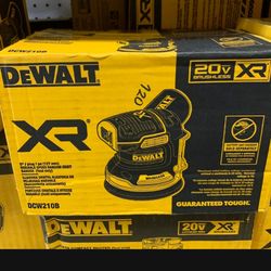 Dewalt  sander  brand  new for Sale 90.00