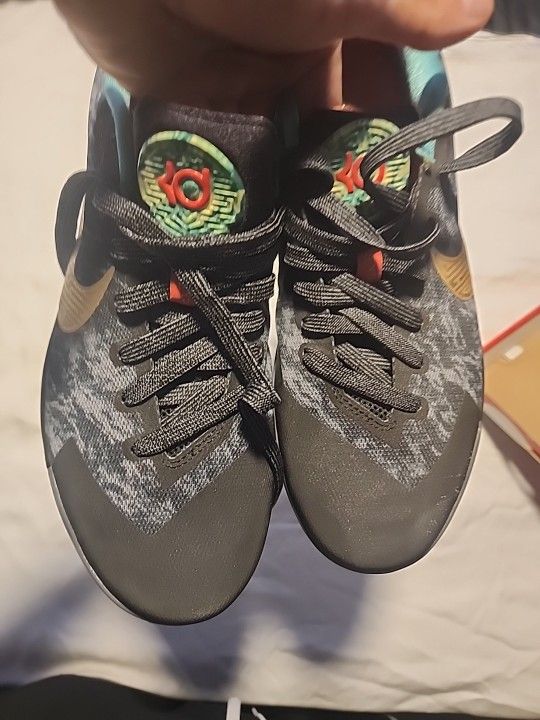 RARE Nike KD Trey II China Pack 683275 030 sz (No Box)
