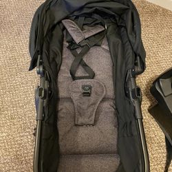 Evenflo Car Seat/ Stroller 