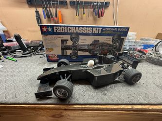 Rc f1 car Tamiya F201 Chassis
