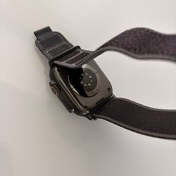 Apple Watch Ultra 2 With Trail Loop