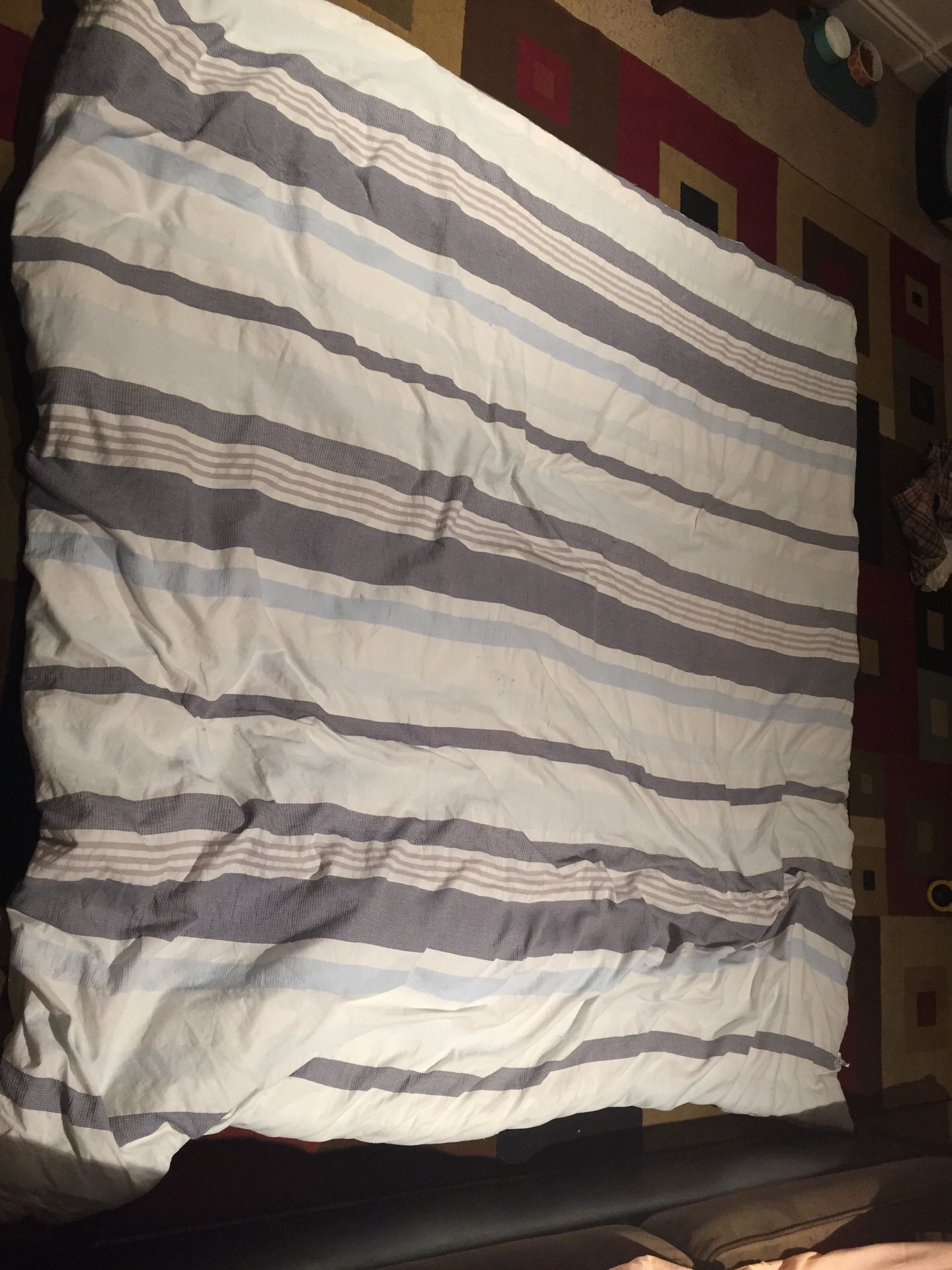 Full/queen 3 piece comforter set