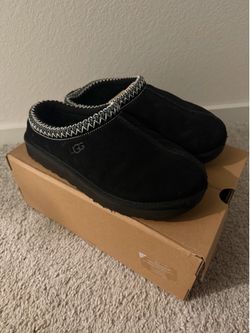 UGGS