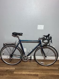 Schwinn Passage Road / Touring Bike (OBO)