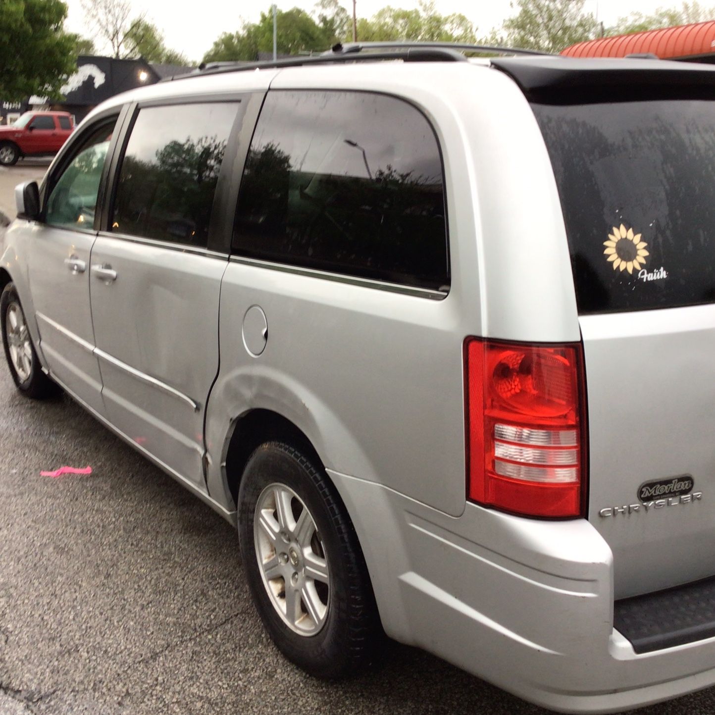 2010 Chrysler Town And Country 