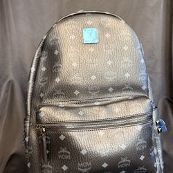 Designer Style Backpack – Everyday Luxury Look (New)