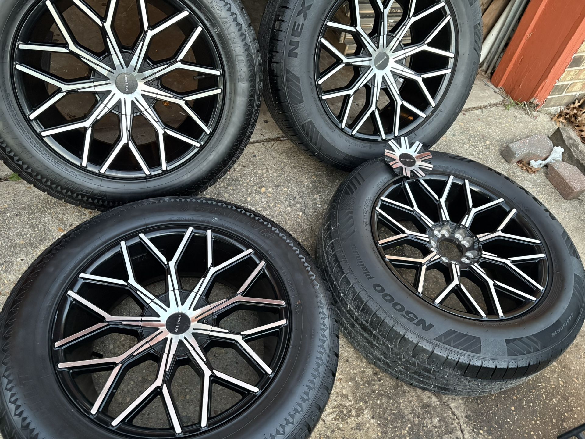 18” Black Aluminum Wheels And Tires
