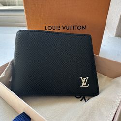 Louis Vuitton Mens Wallet 