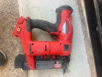 Milwaukee M18 FUEL 18 Gauge Brad Nailer – Tool Only