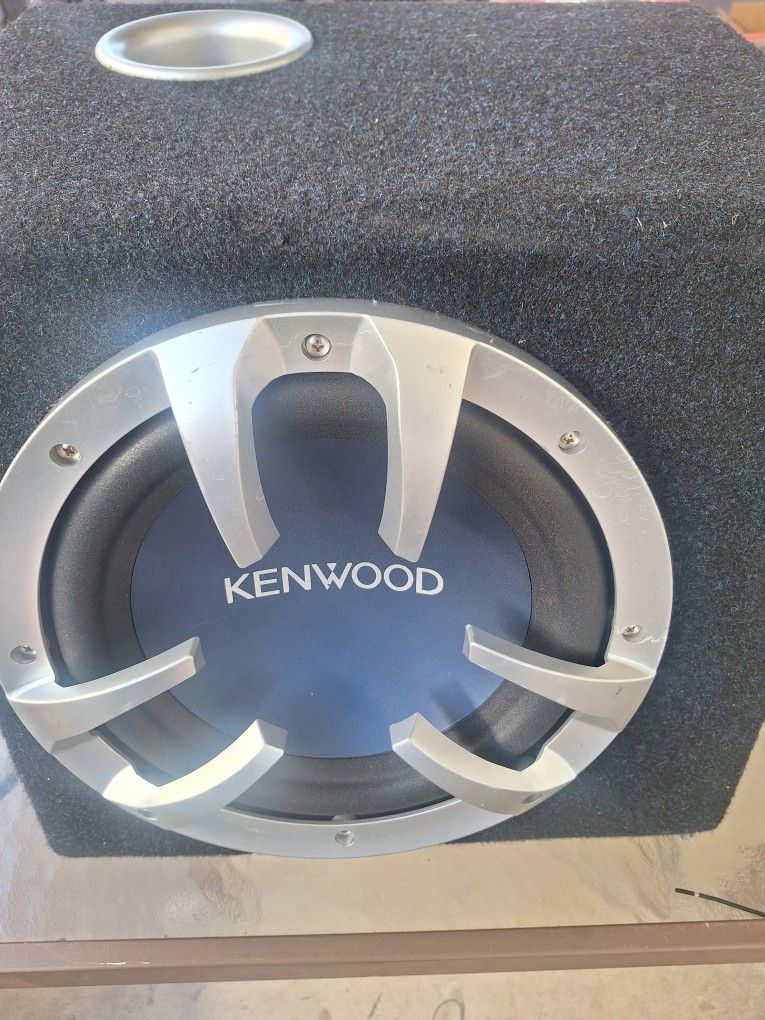 Kenwood 10" Powered Subwoofer