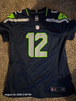 Youth large Seahawks jersey