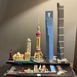 Retired Lego Architecture Shanghai Skyline  Building Set 21039 