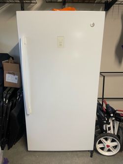 GE 17.3 Cu Ft upright, frost free freezer