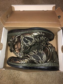 Nike Hyperposite Tiger camo