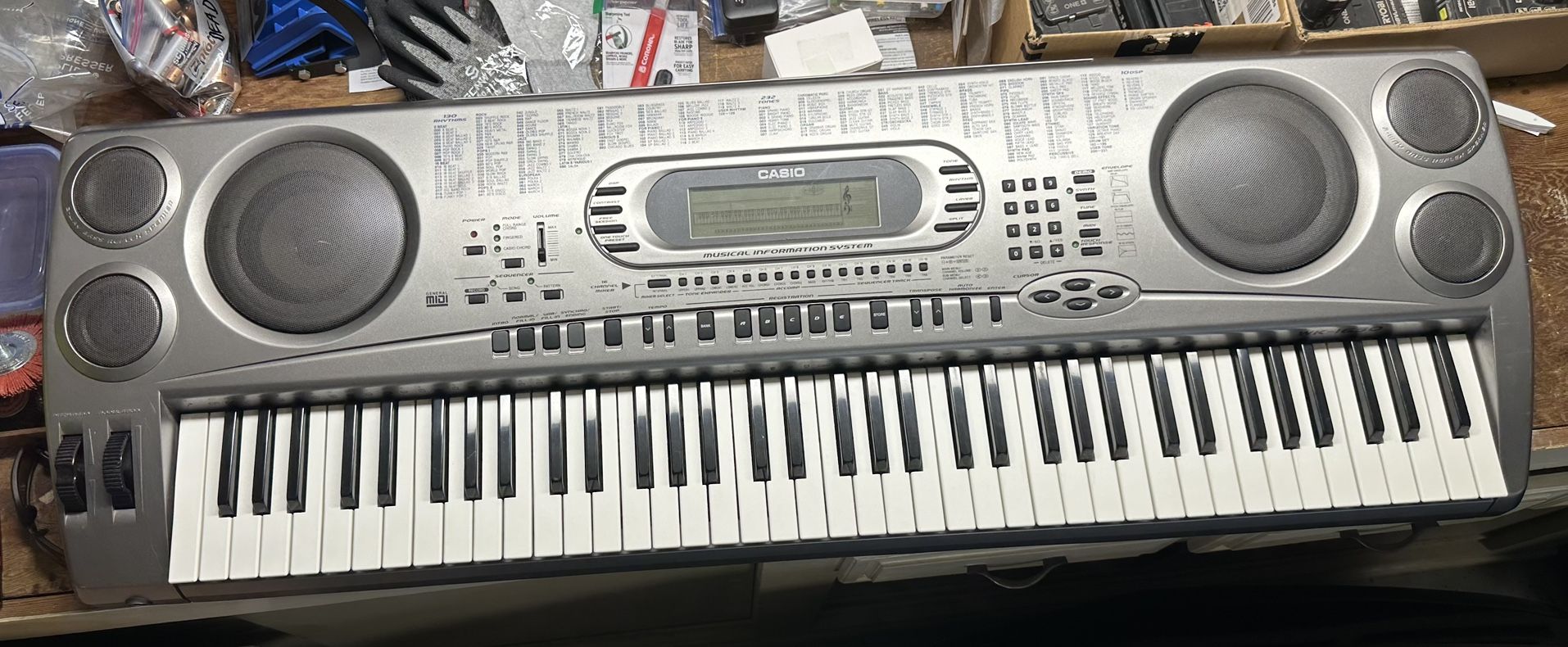 Casio WK-1630 Keyboard
